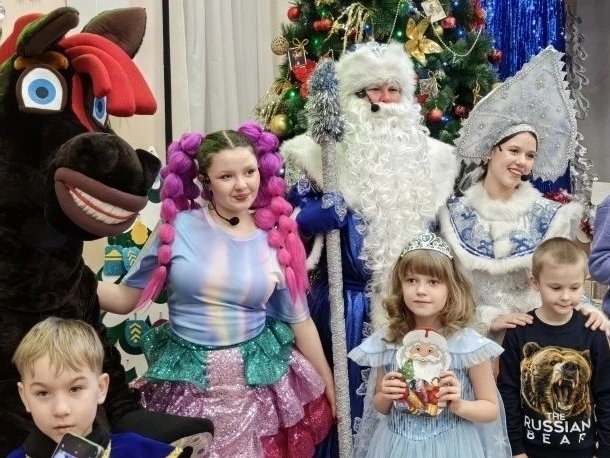 Новогодние утренники в ДК 